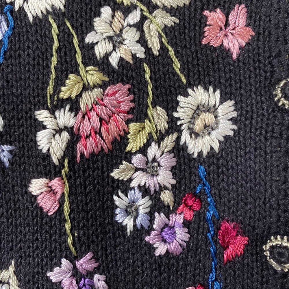 Tiara Vintage Y2K Floral Button Up Cardigan Sweater Embroidered Women Size M - Picture 8 of 13